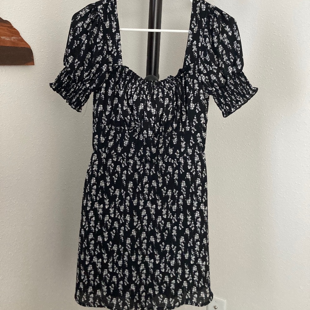 Like-New Francesca's Summer Dress